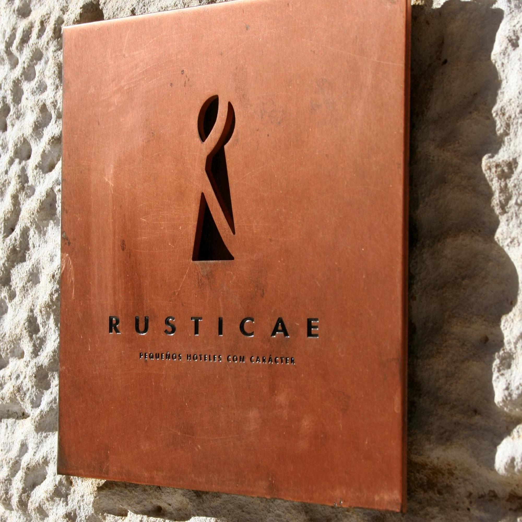 Posada De Uncastillo Buitenkant foto