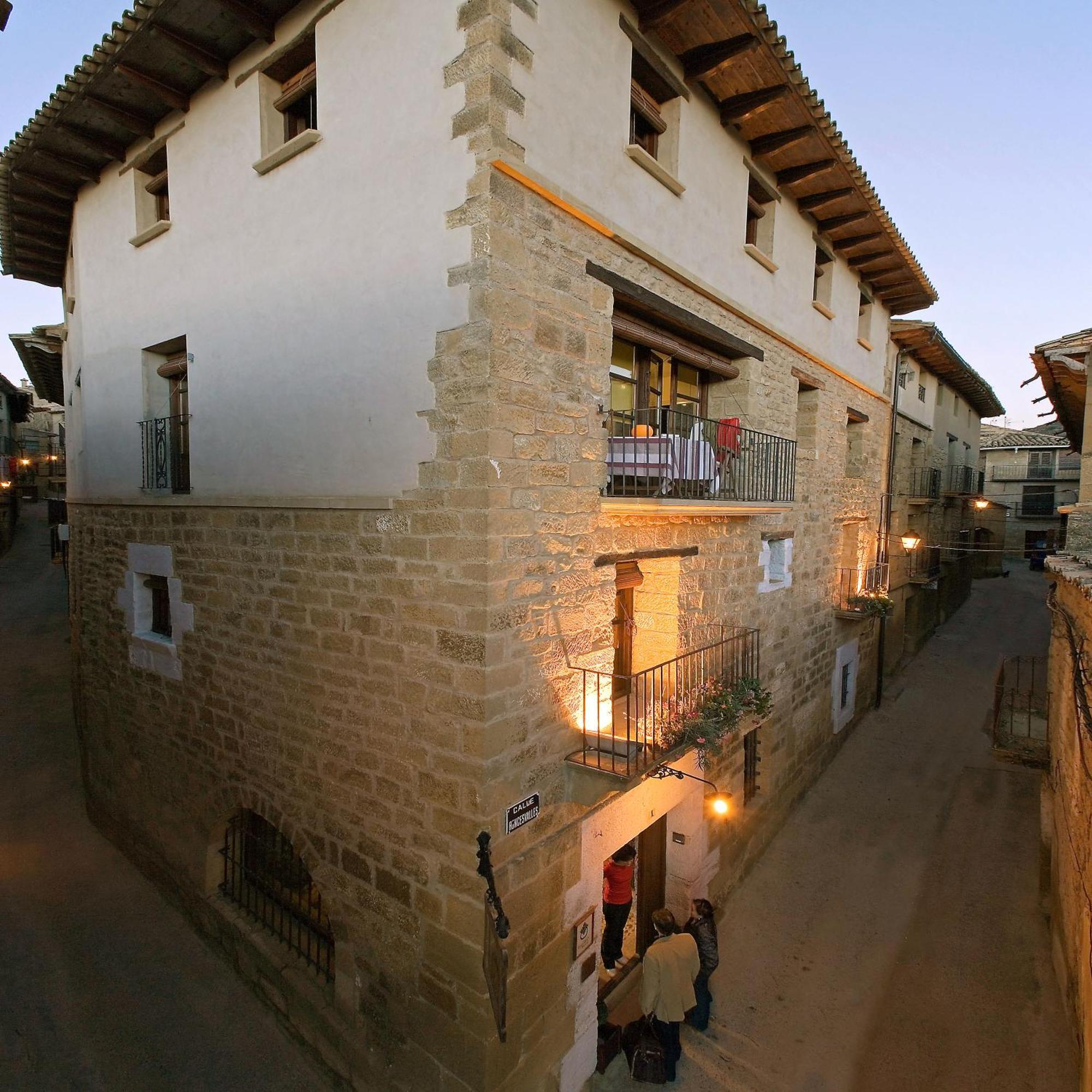 Posada De Uncastillo Buitenkant foto