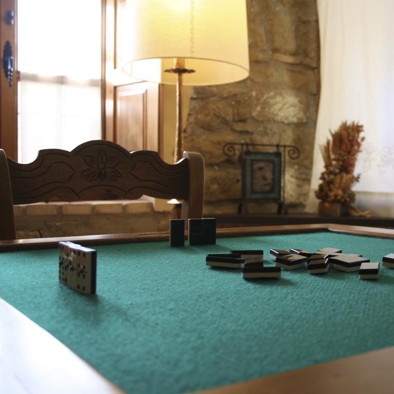 Posada De Uncastillo Buitenkant foto