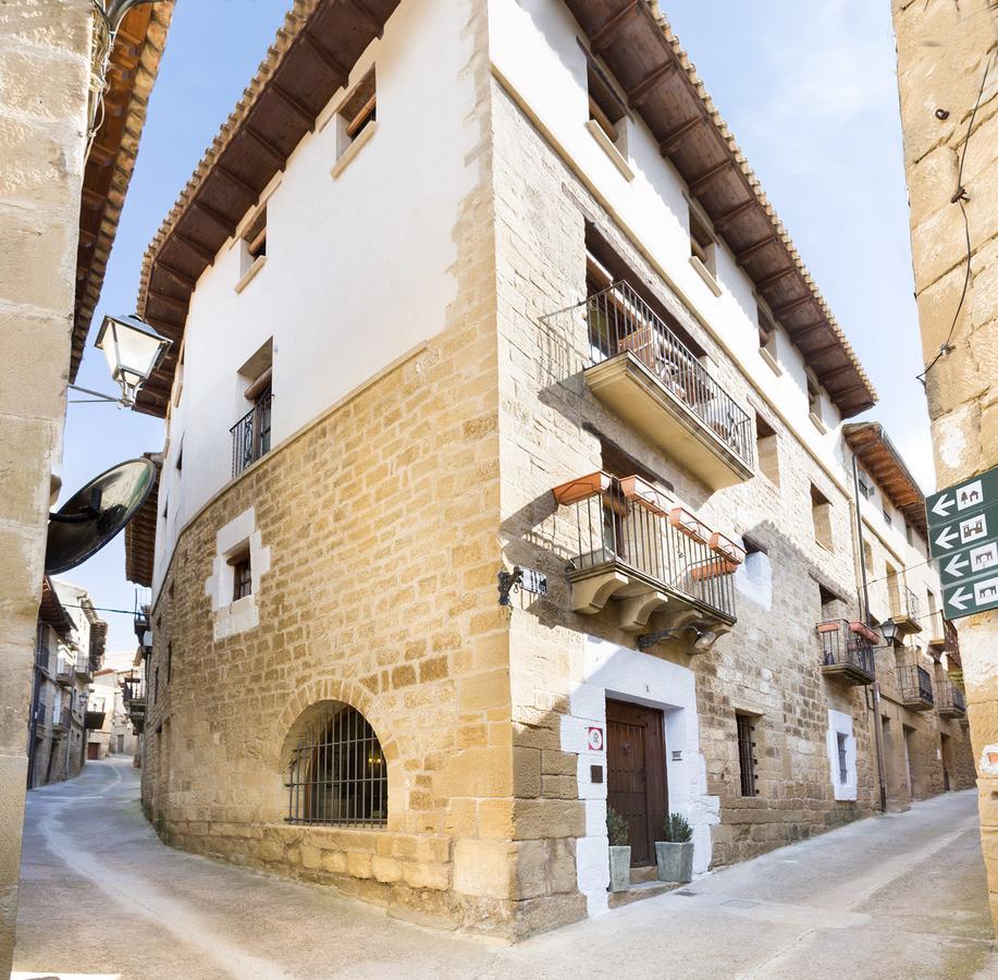 Posada De Uncastillo Buitenkant foto